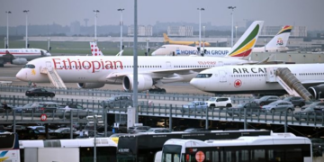 Droni pranë aeroportit të Brukselit, pezullohet trafiku ajror