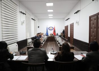 Pse e fsheh qeveria listën e përfituesve të mëdhenj nga falja e taksave?