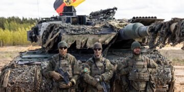 Rikthimi i ushtrisë gjermane: Tanke, avionë dhe raketa, për herë të parë në Lindje pas 1944