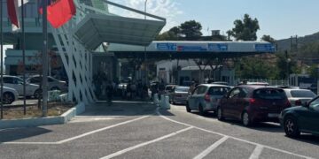 Greva e fermerëve grekë, bllokohet sërish për disa orë aksi Kakavijë-Janinë