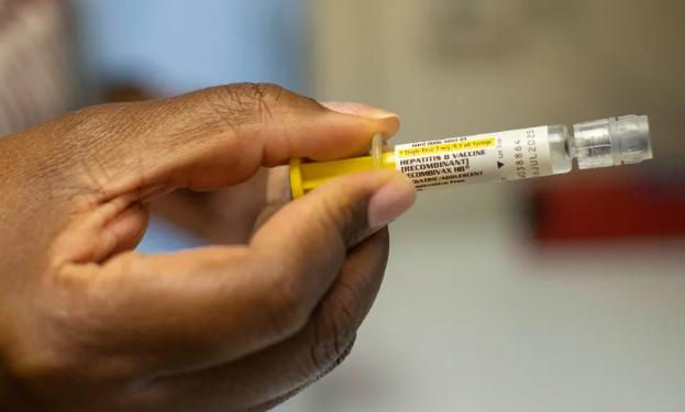 Çfarë duhet të dini për hepatitin B dhe vaksinimin?