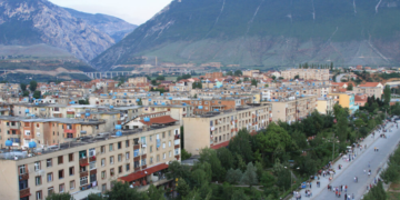 Gjysma e qarqeve kanë të ardhura për frymë më pak se 50% e Tiranës