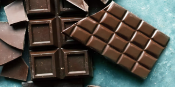 Një substancë në çokollatën e zezë mund të ngadalësojë plakjen