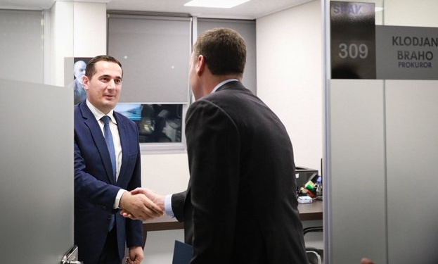 SHBA uron kreun e ri të SPAK: Përgëzojmë guximin e Altin Dumanin, presim bashkëpunimin edhe me Brahon