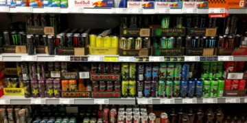 Pijet energjike rrisin rrezikun e goditjes në tru