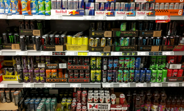 Pijet energjike rrisin rrezikun e goditjes në tru