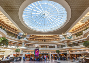 Aeroporti ku të gjithë të njohin me emër