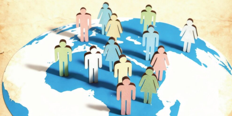 Rritja e frikshme e emigracionit, 2,2 milionë shqiptarë jetojnë jashtë vendit