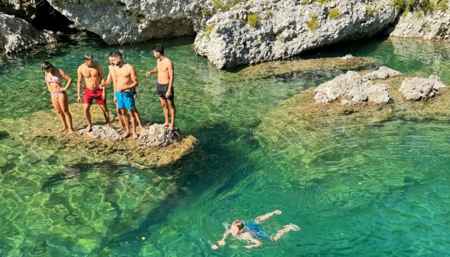 “The Guardian”: Shqipëria mes vendeve të preferuara evropiane për britanikët