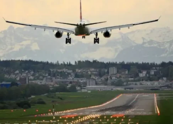 Mister pas nisjes, Turqia humb kontaktin me avionin e shefit të Shtabit libian