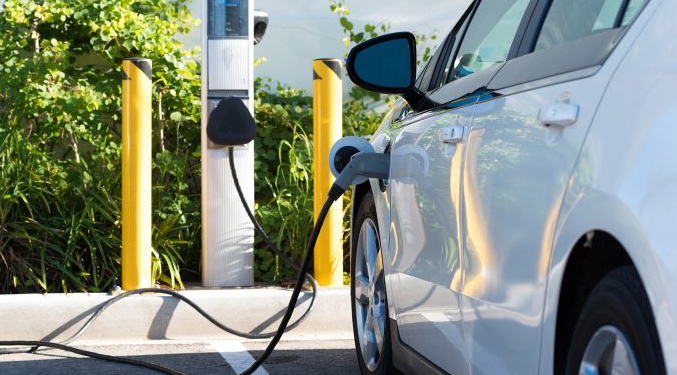 Përse mbushja e tregut me automjete kineze alarmon Europën?