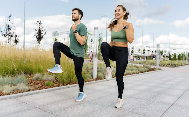 Veshjet sintetike mund të ndikojnë në shëndetin riprodhues tek burrat dhe gratë