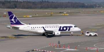 Sulmet ruse në Ukrainë, Polonia mbyll aeroportet