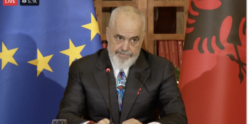 “Paga mesatare 833 euro, në janar rroga minimale do të jetë 500 euro”, Rama zbulon sa do të rriten pensionet