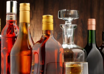 Si turistët po shtojnë konsumin e pijeve alkoolike në vend, rriten prodhimi dhe importet