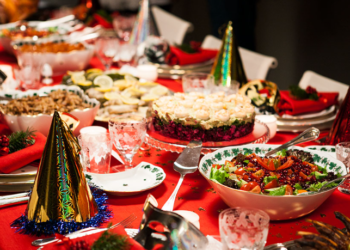 Tradita e Vitit të Ri, ushqimet që besohet se sjellin fat të mirë