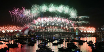 Përmes imazheve, 2026 ka mbërritur në një pjesë të globit, si u prit