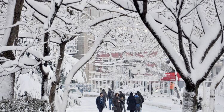 18 gradë celsius, nata e ndërrimit të viteve do të jetë më e ftohta