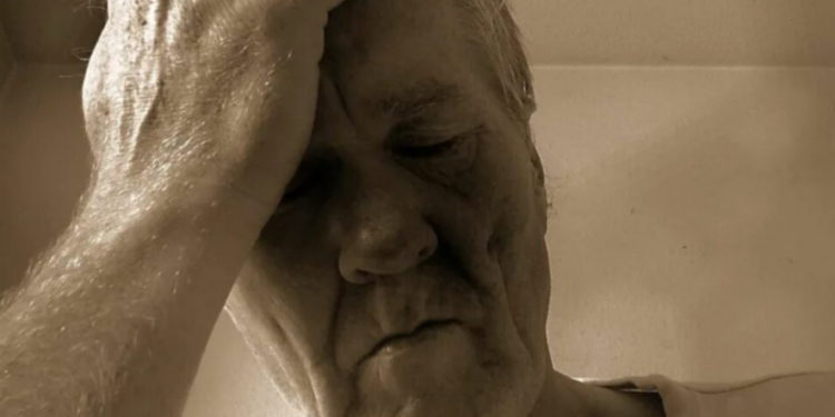 Studiuesit zbulojnë gjene kyçe të lidhura me COVID-in e gjatë