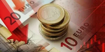 Euro merr për poshtë në prag të festave, sot shënoi rekordin e ri historik