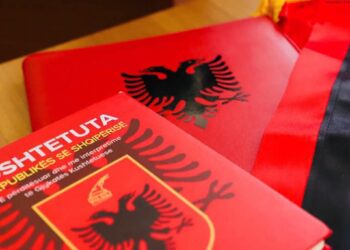 DOSSIER/ Diskutimet kur hartohej Kushtetuta: Ministri gëzon imunitetin e deputetit dhe trajtohet si i tillë