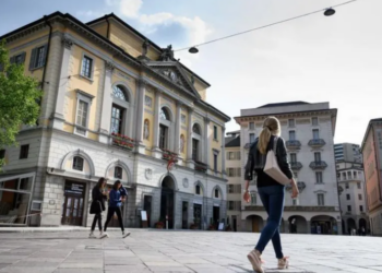 Nga faturat e energjisë deri te ushqimi në restorant, qyteti europian ku paguhet me Bitcoin