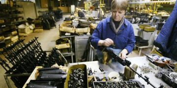 Kosova rikthen pas 30 vitesh fabrikën e municioneve, projekti strategjik ngrihet pranë Gjakovës