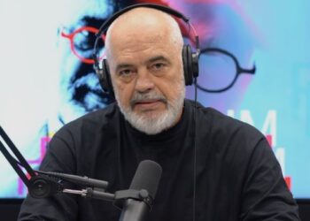 Rama: Ca trimosha të BKH erdhën në Kryeministri, s’donin të linin patllaken te dera