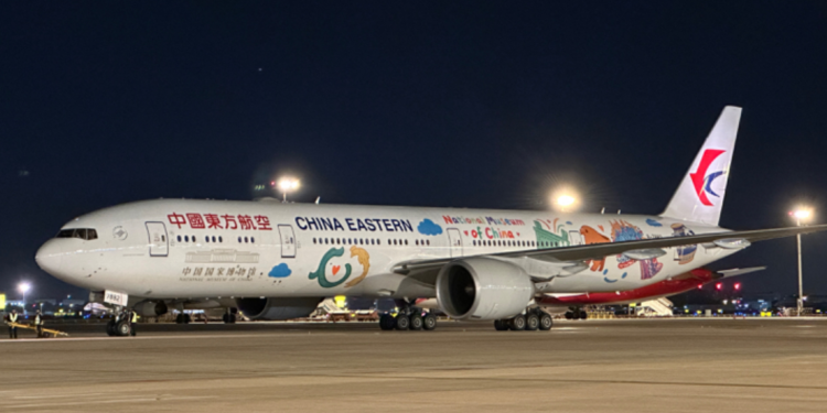 Kompania ajrore kineze thyen rekordin, nis fluturimin më të gjatë në botë