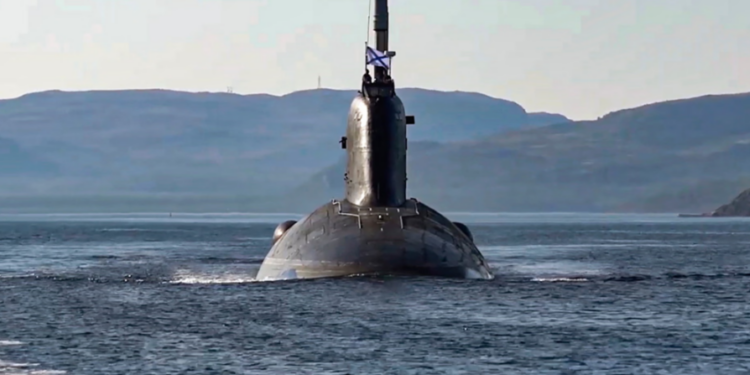 Suedia ngre alarmin: Nëndetëset ruse shfaqen pothuajse çdo javë në Detin Baltik