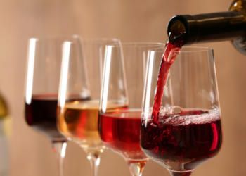 Sa alkool duhet të pini për festa?