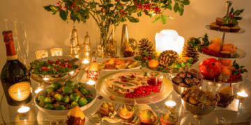 TABELA/ Tavolina e “kripur”, sa do t’i kushtojë familjeve shqiptare darka e Vitit të Ri