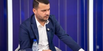 A janë bankat dixhitale zgjidhja për demokratizimin e shërbimeve bankare në Shqipëri?