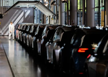 Nën presion nga Kina, prodhuesit europian të makinave janë të kënaqur me marrëveshjen BE-Indi, por mund të ishte edhe më mirë