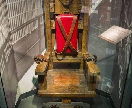 LISTA/ Tortura dhe ekzekutimet, Shqipëria bllokon importin e gijotinave dhe karrigeve elektrike