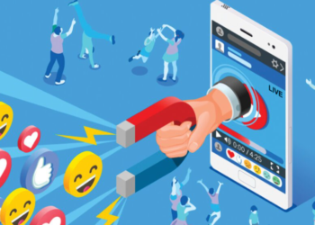 Fëmijët shqiptarë, si po rriten me algoritme