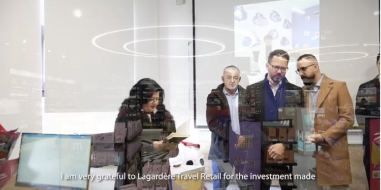 Lagardère Travel Retail investon në krijimin e një laboratori modern informatike në shkollën “Rexhe Deliu”, Rinas