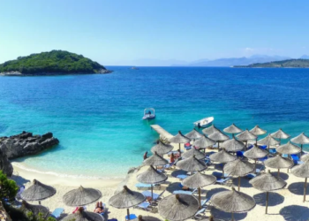 “Mirror”: Britanikët zgjedhin Rivierën Shqiptare