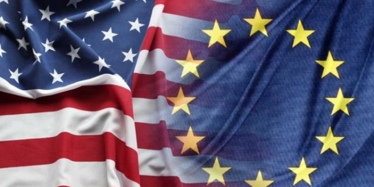 Të varura nga tregtia, dollari po dobësohet. Çfarë sjell “lufta” mes SHBA dhe BE?”