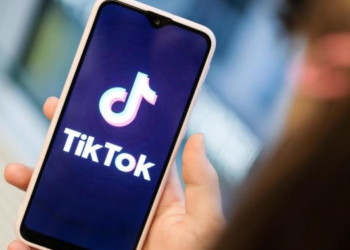 Probleme teknike dhe largim masiv përdoruesish, Tik Tok në vështirësi