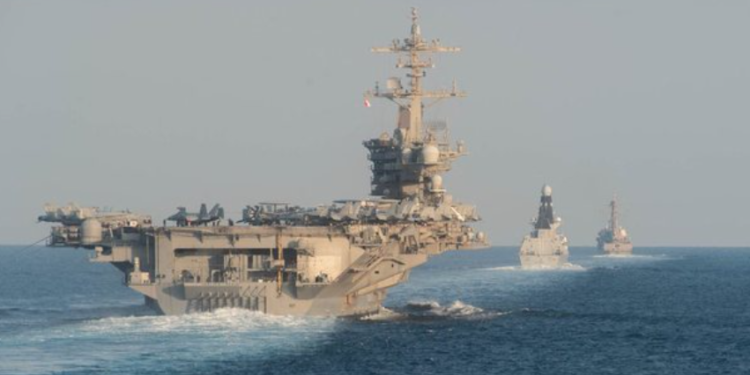 Tensionet SHBA–Iran në pikë kritike, amerikanët rrisin praninë ushtarake pranë Gjirit Persik