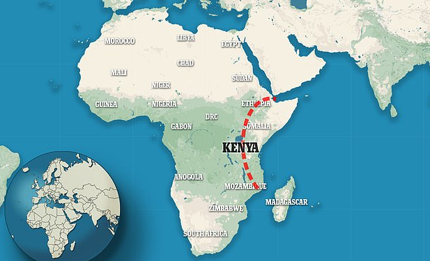 Afrika po ndahet në dy pjesë