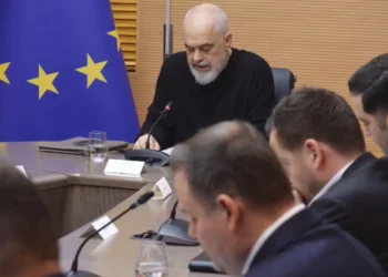 PËRMBYTJET/ Rama thotë se shteti do të dëmshpërblejë banesat dhe gjënë e gjallë