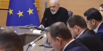 PËRMBYTJET/ Rama thotë se shteti do të dëmshpërblejë banesat dhe gjënë e gjallë