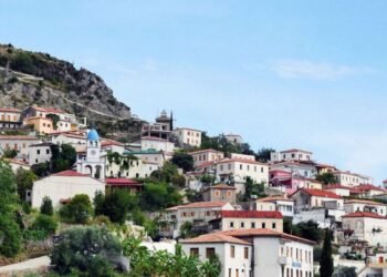 Referencat e ndërtesave për banim në fshat, ja në cilat zona çmimet do barazohen me qytetin