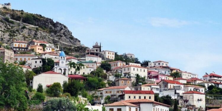 Referencat e ndërtesave për banim në fshat, ja në cilat zona çmimet do barazohen me qytetin