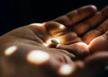 E përdorni për dhimbje koke, por shkencëtarët kanë zbuluar “efektet magjike” të ibuprofenit për kancerin