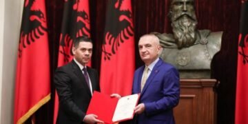 Meta projekton Ahmetajn në vend të Ramës: Është patriot i paparë