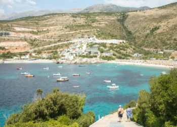 Forbes: A do të jetë Shqipëria destinacioni i ardhshëm i jahteve luksoze në Mesdhe?