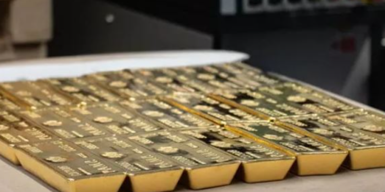 Brenda rafinerisë zvicerane që prodhon lingotat e arit